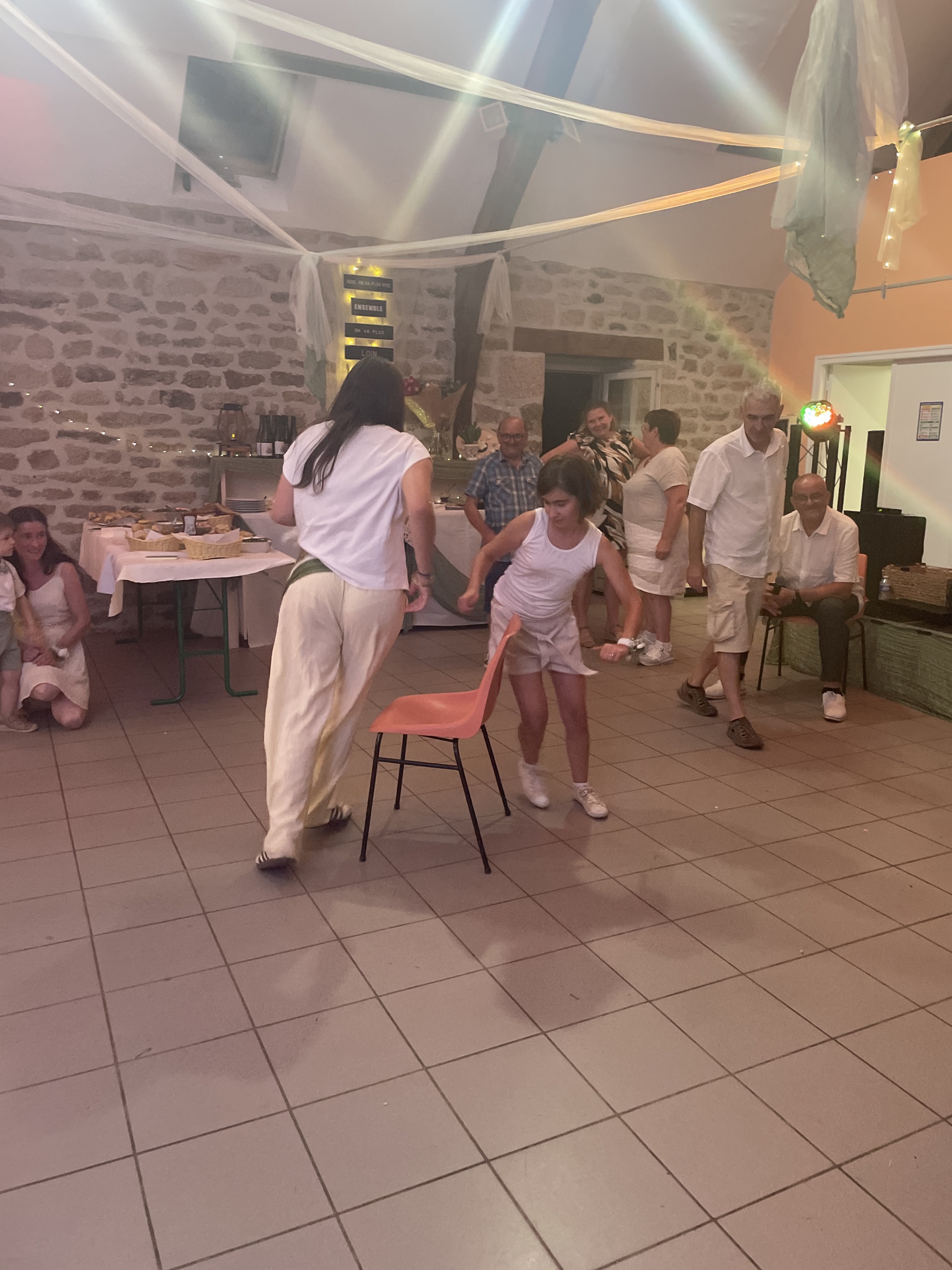 scene_6439d965-7726-4b5c-8b54-1fc275a7406d.jpg